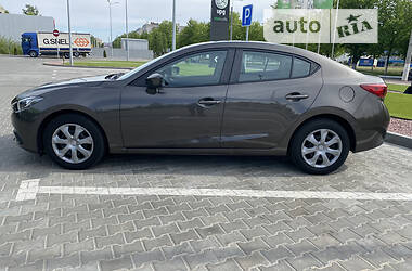 Седан Mazda 3 2014 в Кременчуге