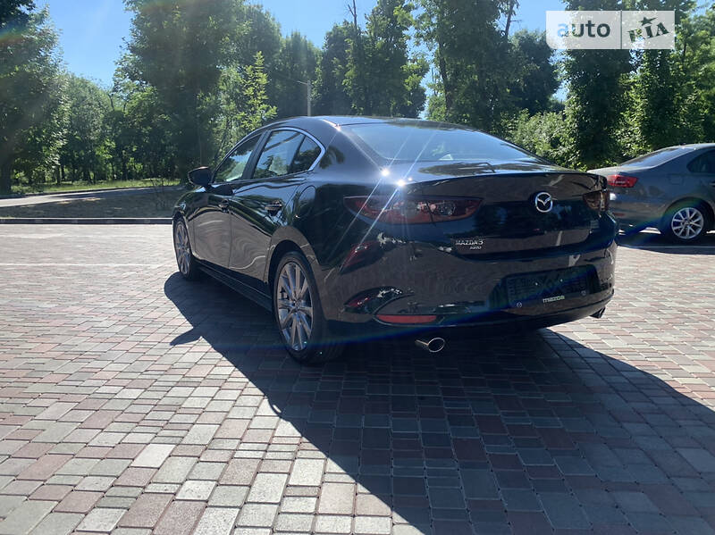 Седан Mazda 3 2021 в Кропивницком