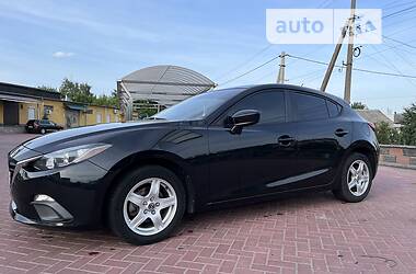 Хетчбек Mazda 3 2015 в Рівному