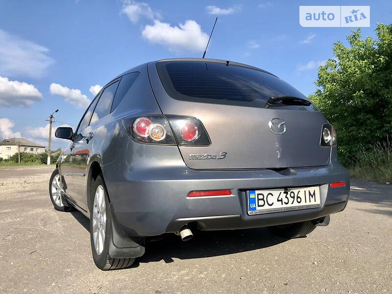 Хэтчбек Mazda 3 2007 в Золочеве