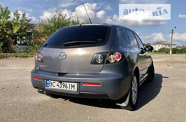 Хэтчбек Mazda 3 2007 в Золочеве