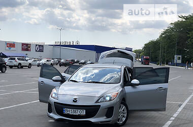 Хэтчбек Mazda 3 2012 в Одессе