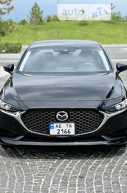 Седан Mazda 3 2021 в Днепре