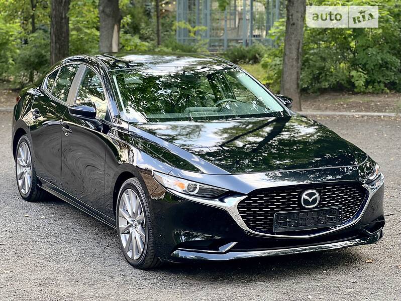 Седан Mazda 3 2020 в Киеве