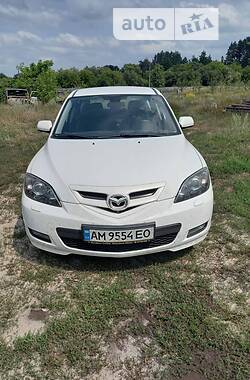 Хетчбек Mazda 3 2008 в Коростишеві