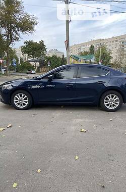 Седан Mazda 3 2015 в Миколаєві