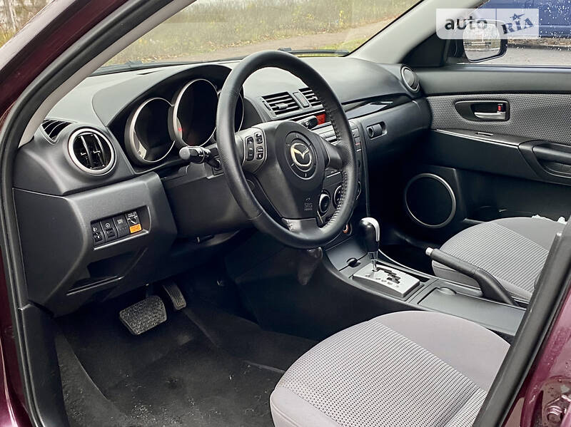 Хэтчбек Mazda 3 2007 в Киеве