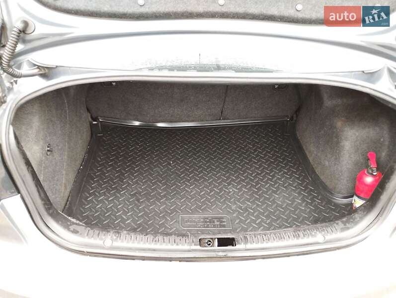 Седан Mazda 3 2006 в Черкассах