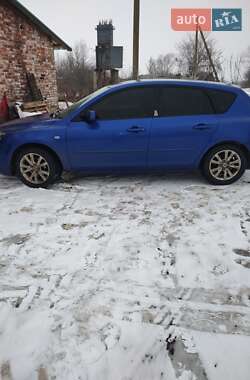 Хетчбек Mazda 3 2006 в Чернігові