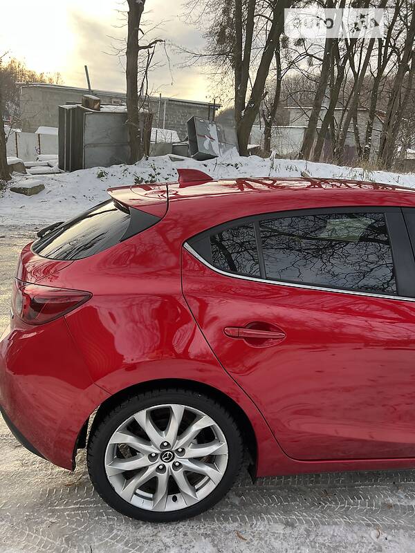 Хэтчбек Mazda 3 2014 в Львове