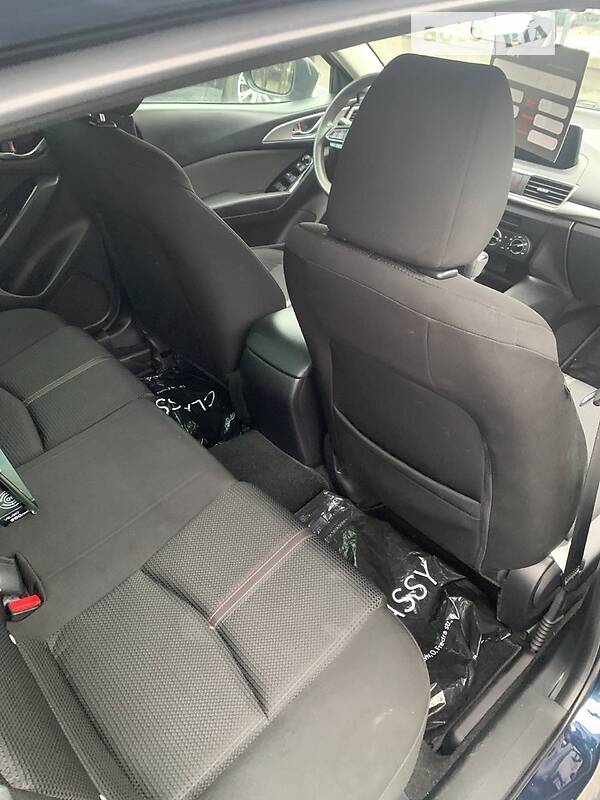 Седан Mazda 3 2017 в Львові фото 9 Седан Mazda 3 2017 в Львові