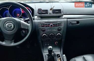 Хэтчбек Mazda 3 2008 в Киеве