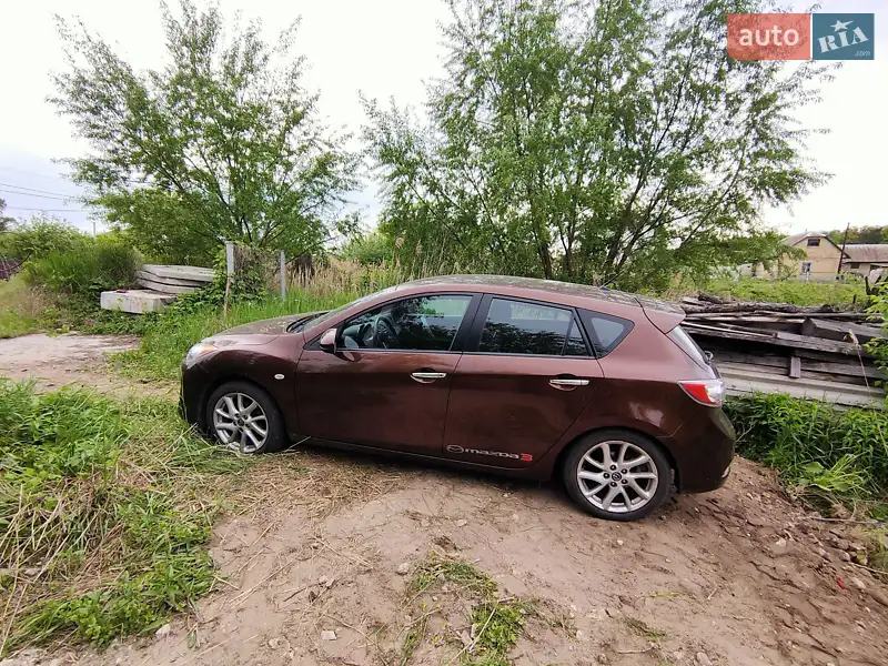 Mazda 3 2012