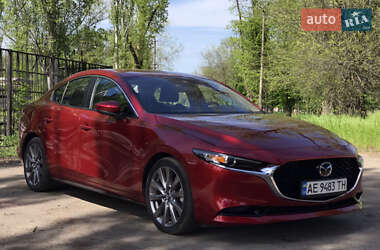 Седан Mazda 3 2019 в Кривому Розі