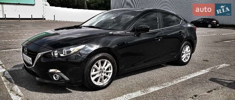 Седан Mazda 3 2015 в Одессе