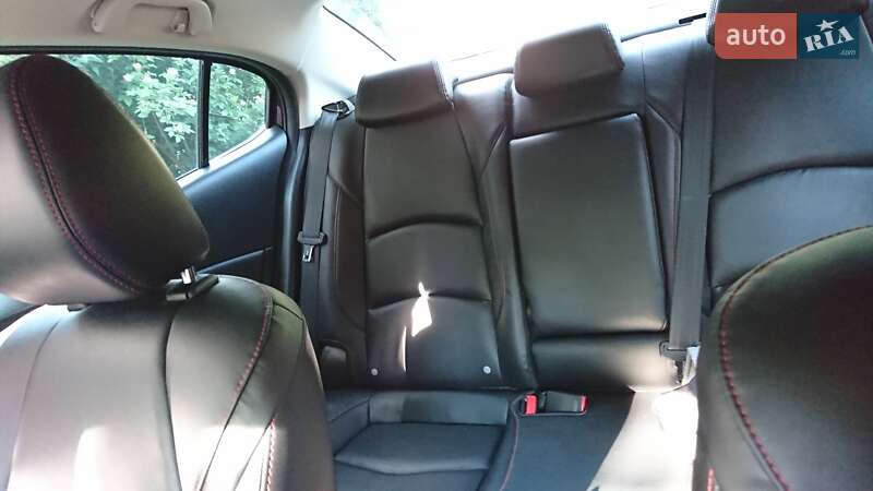 Седан Mazda 3 2015 в Одессе