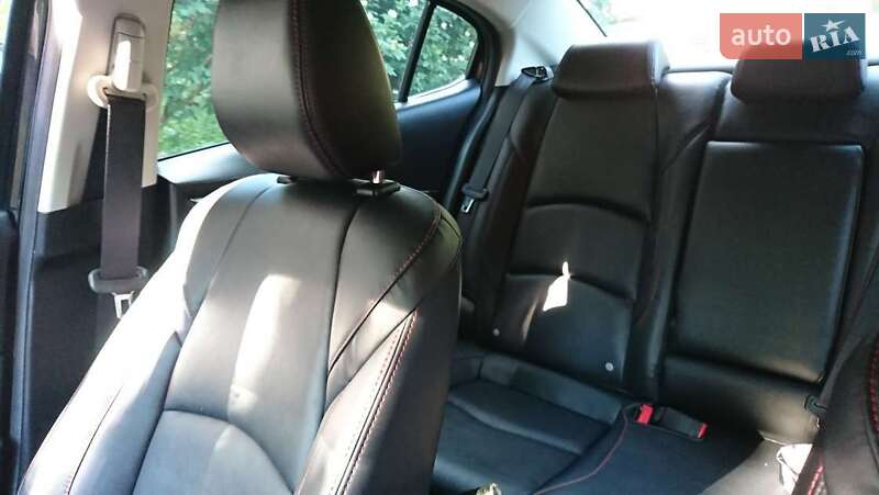 Седан Mazda 3 2015 в Одессе