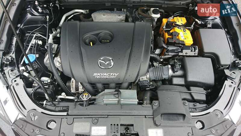 Седан Mazda 3 2015 в Одессе