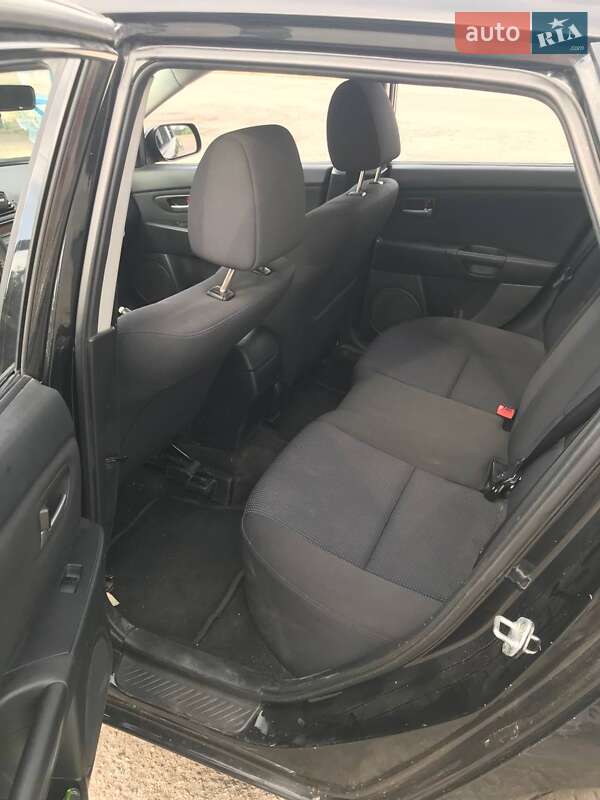 Хетчбек Mazda 3 2006 в Запоріжжі