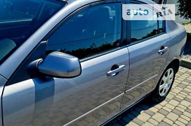 Седан Mazda 3 2006 в 