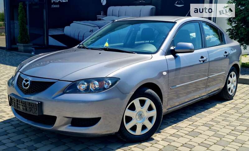 Седан Mazda 3 2006 в 