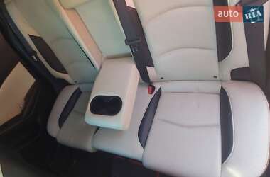 Хетчбек Mazda 3 2015 в Луцьку