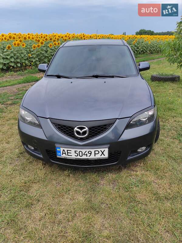 Седан Mazda 3 2008 в Кривом Роге