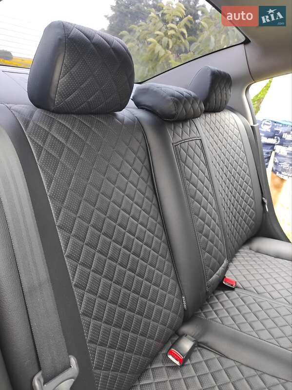 Седан Mazda 3 2008 в Кривом Роге