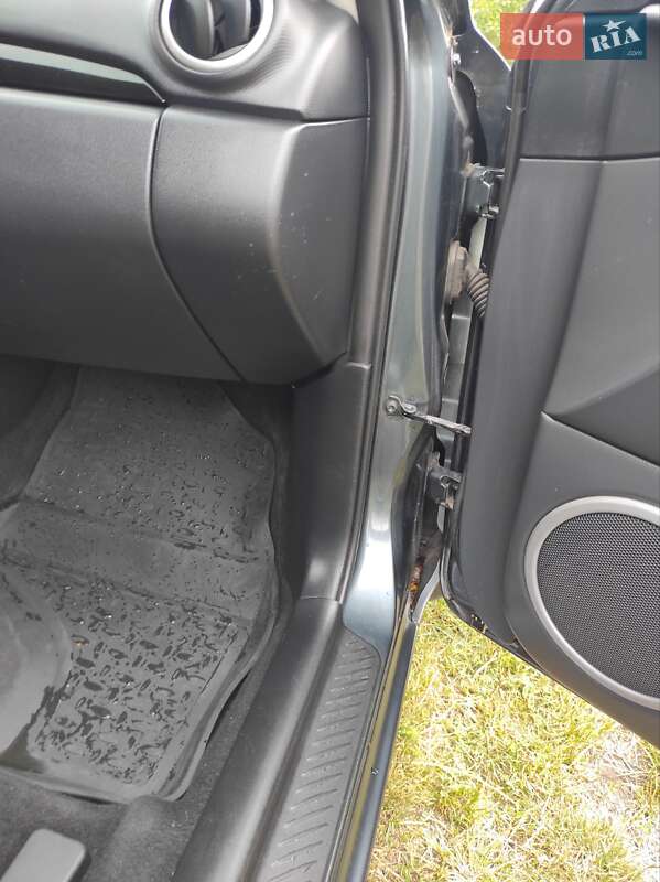 Седан Mazda 3 2008 в Кривом Роге