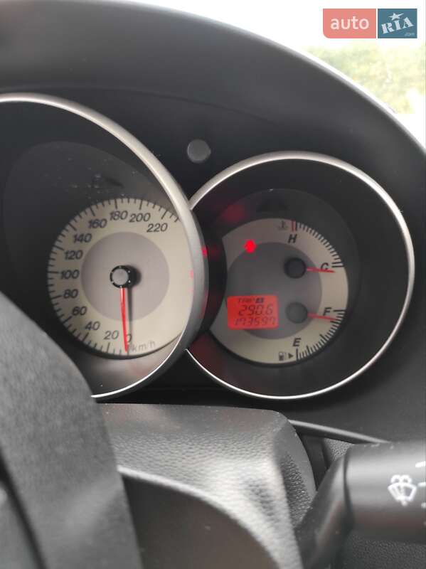 Седан Mazda 3 2008 в Кривом Роге