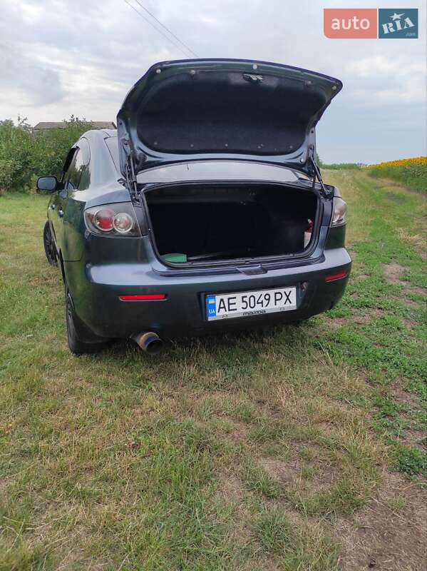 Седан Mazda 3 2008 в Кривом Роге