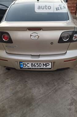 Седан Mazda 3 2007 в Самборе