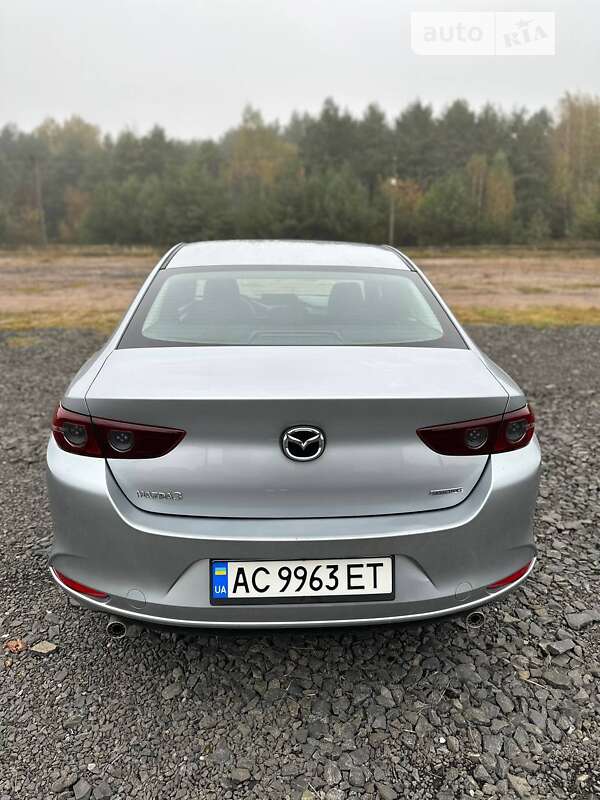 Седан Mazda 3 2020 в Ратному