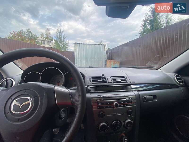 Седан Mazda 3 2008 в Глибокій