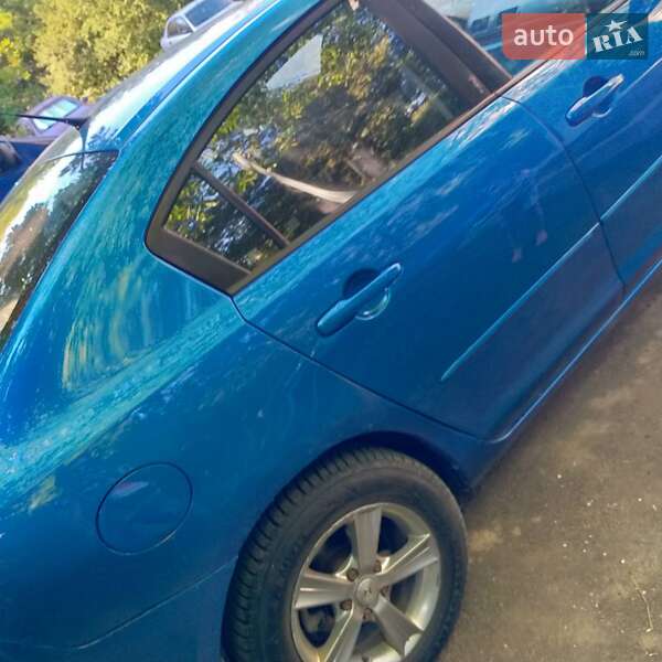 Седан Mazda 3 2005 в Хмельницком