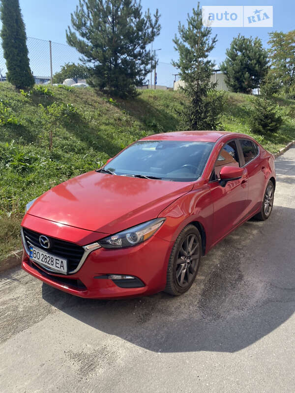 Седан Mazda 3 2018 в Тернополе