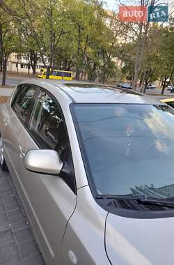Хэтчбек Mazda 3 2007 в 