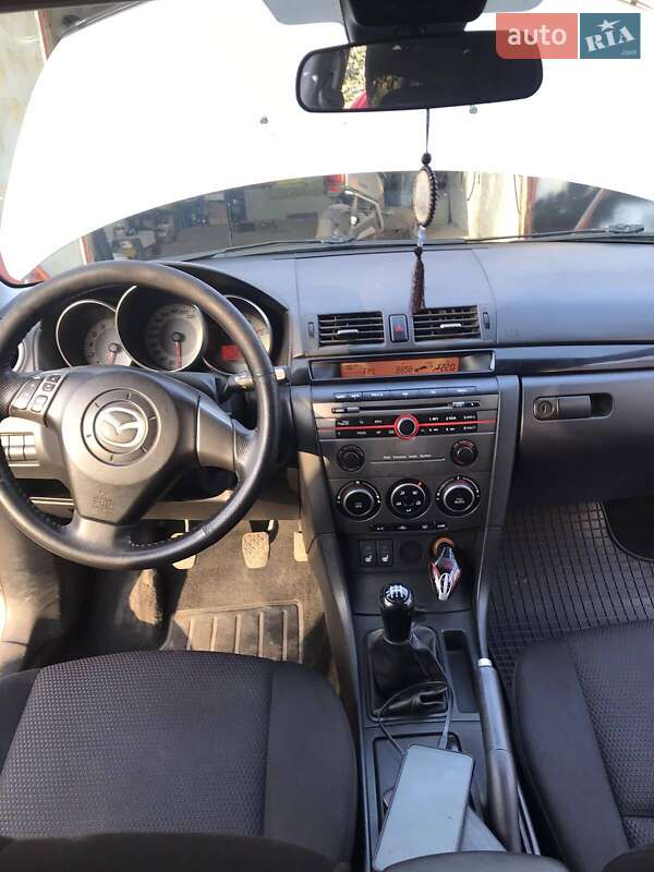 Седан Mazda 3 2007 в Желтых Водах
