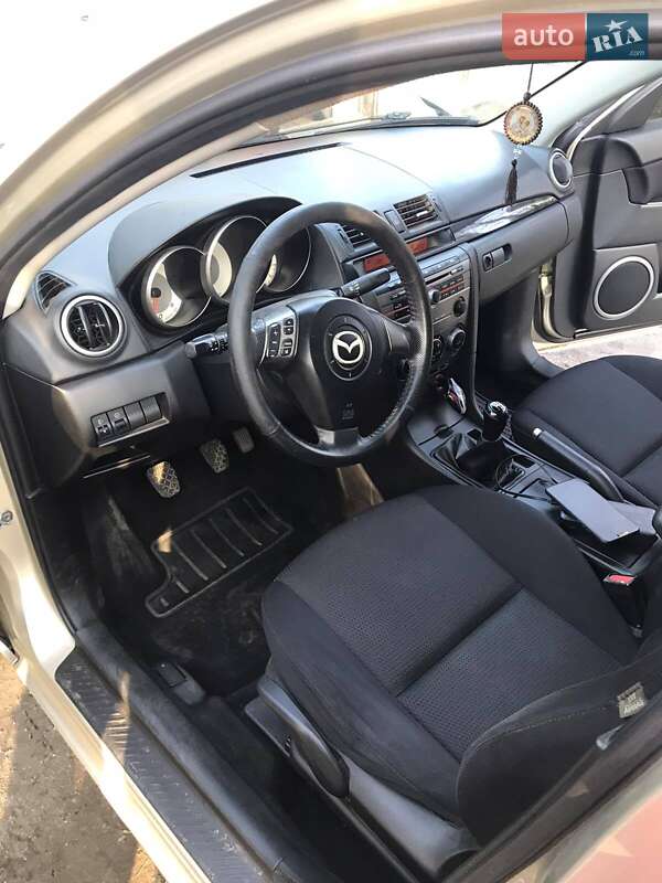 Седан Mazda 3 2007 в Желтых Водах