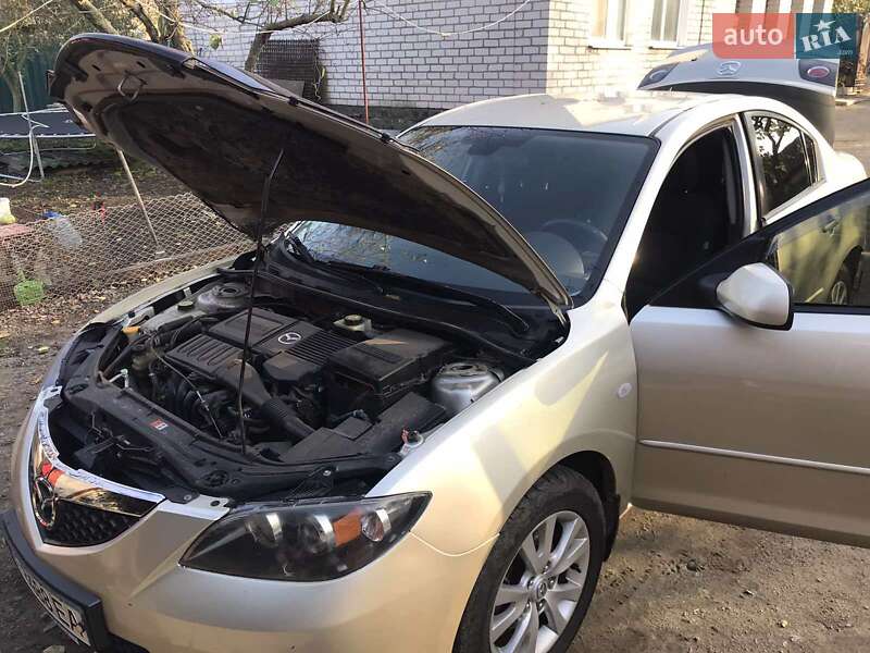 Седан Mazda 3 2007 в Желтых Водах