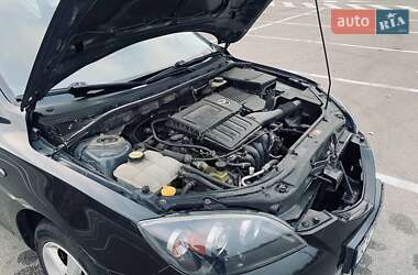 Хэтчбек Mazda 3 2004 в Киеве