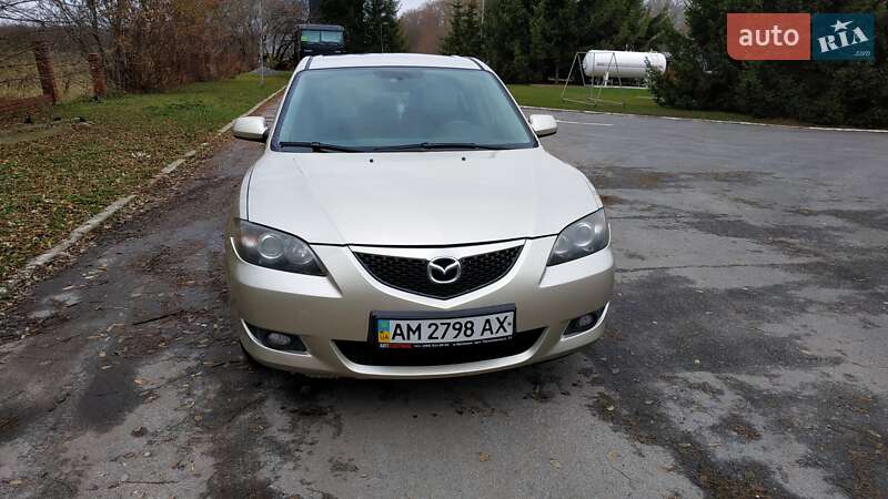 Седан Mazda 3 2004 в Бердичеве