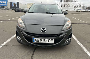 Хэтчбек Mazda 3 2011 в Киеве