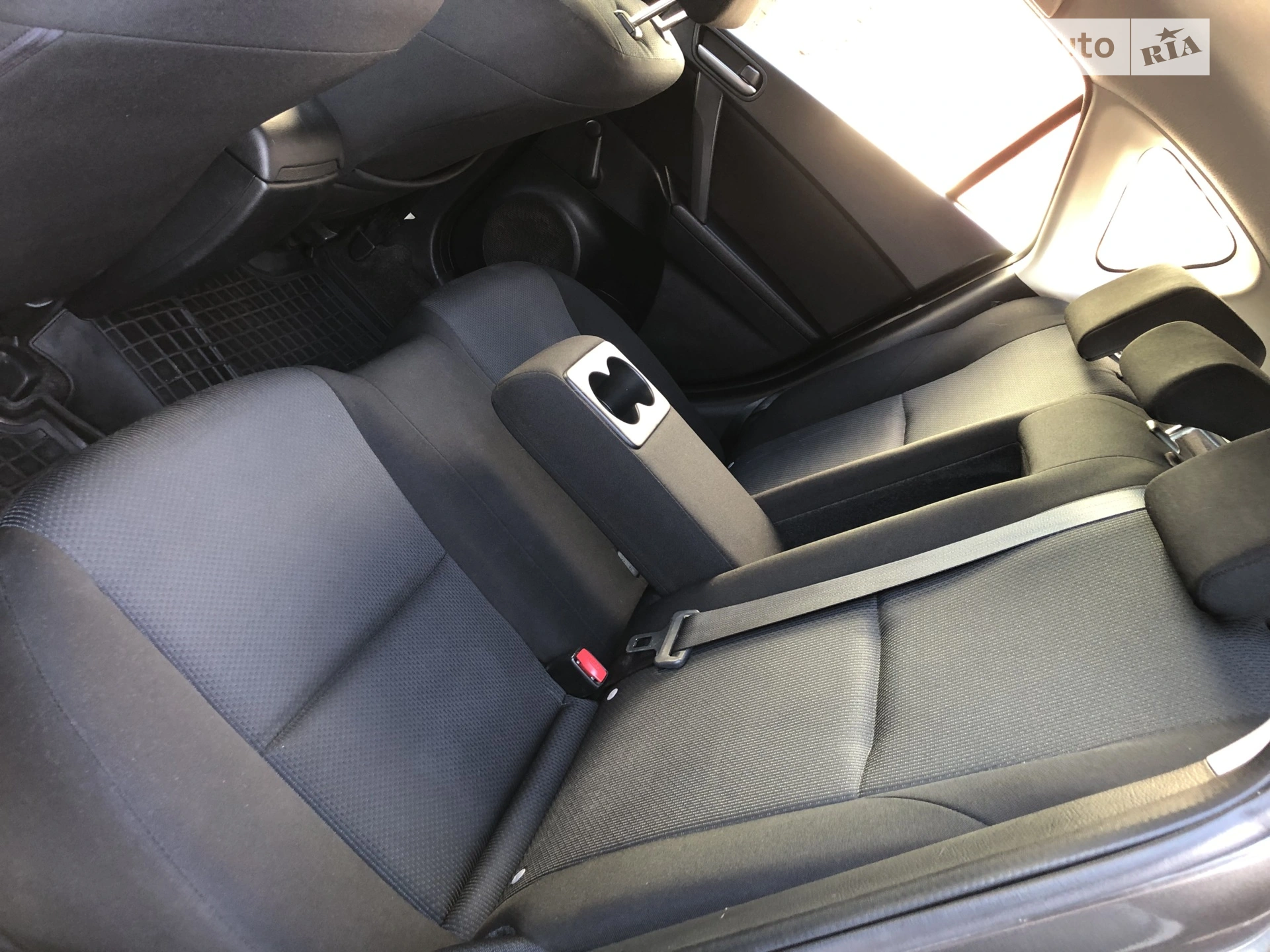 2010 Mazda 3 - мініатюра 31