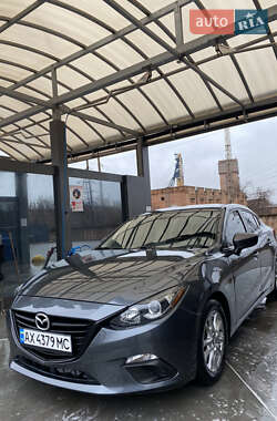 Седан Mazda 3 2016 в 