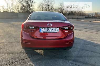 Седан Mazda 3 2018 в Кривому Розі