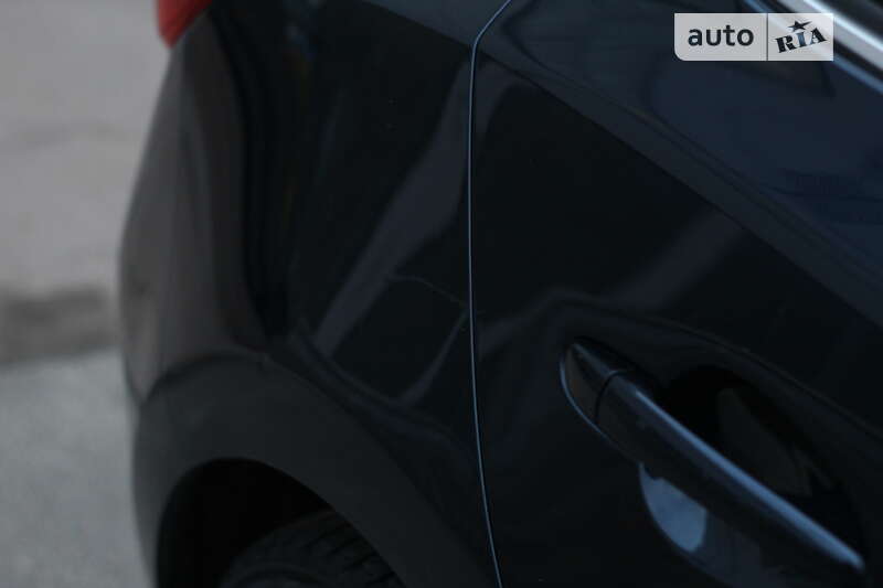 Хетчбек Mazda 3 2014 в Києві фото 34 Хетчбек Mazda 3 2014 в Києві