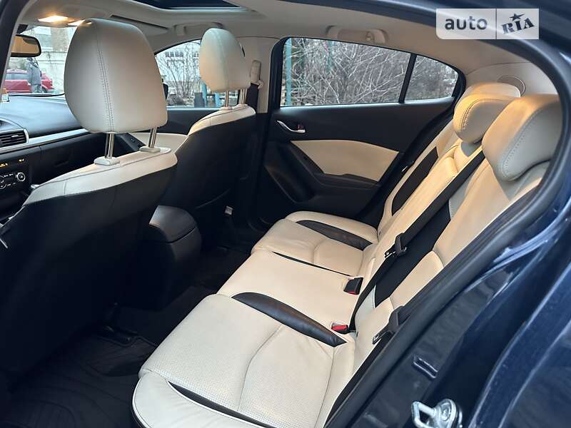 Хетчбек Mazda 3 2014 в Києві фото 42 Хетчбек Mazda 3 2014 в Києві