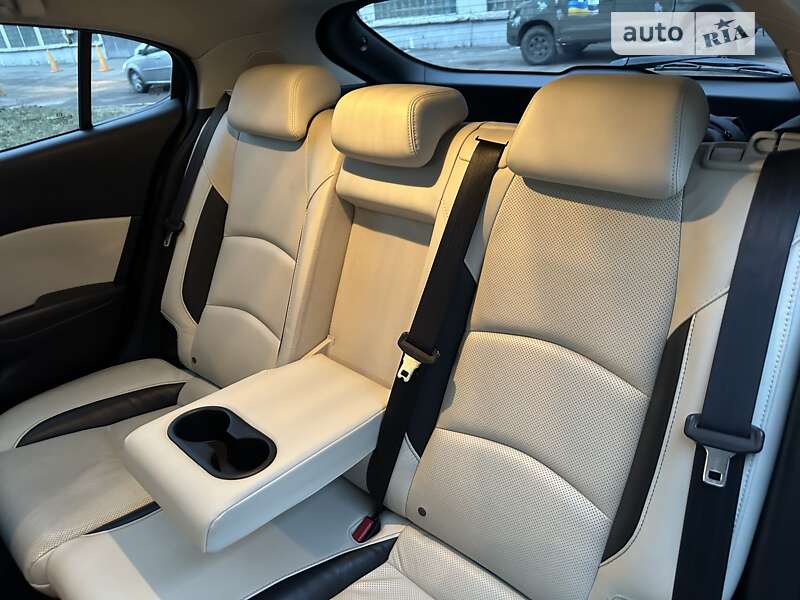 Хетчбек Mazda 3 2014 в Києві фото 39 Хетчбек Mazda 3 2014 в Києві