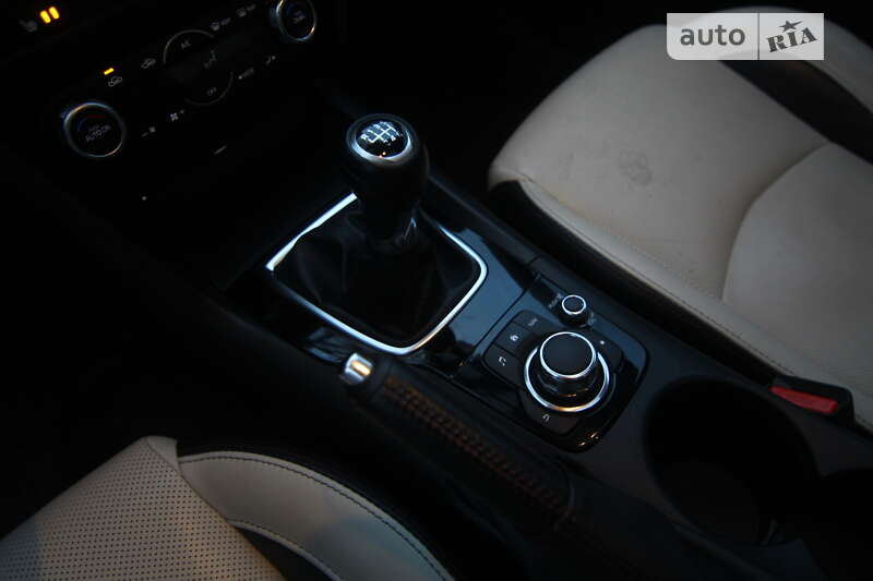 Хетчбек Mazda 3 2014 в Києві фото 18 Хетчбек Mazda 3 2014 в Києві